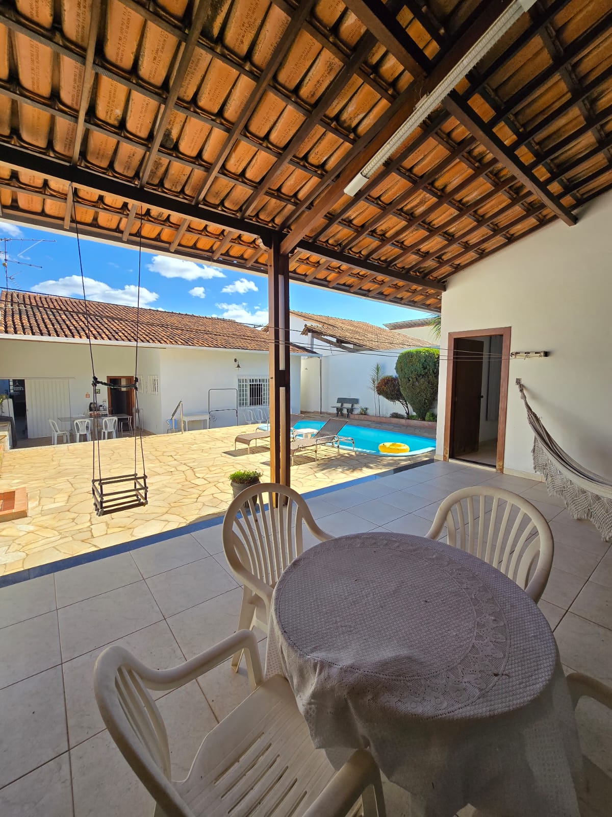 VENDO ÓTIMO APARTAMENTO DE UM QUARTO