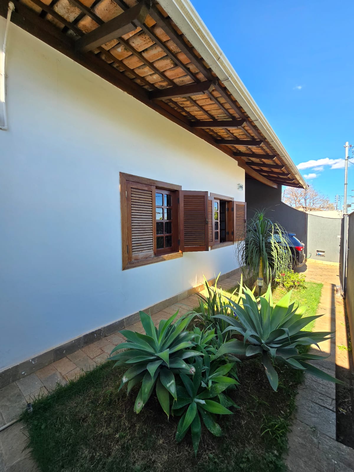 VENDO ÓTIMO APARTAMENTO DE UM QUARTO