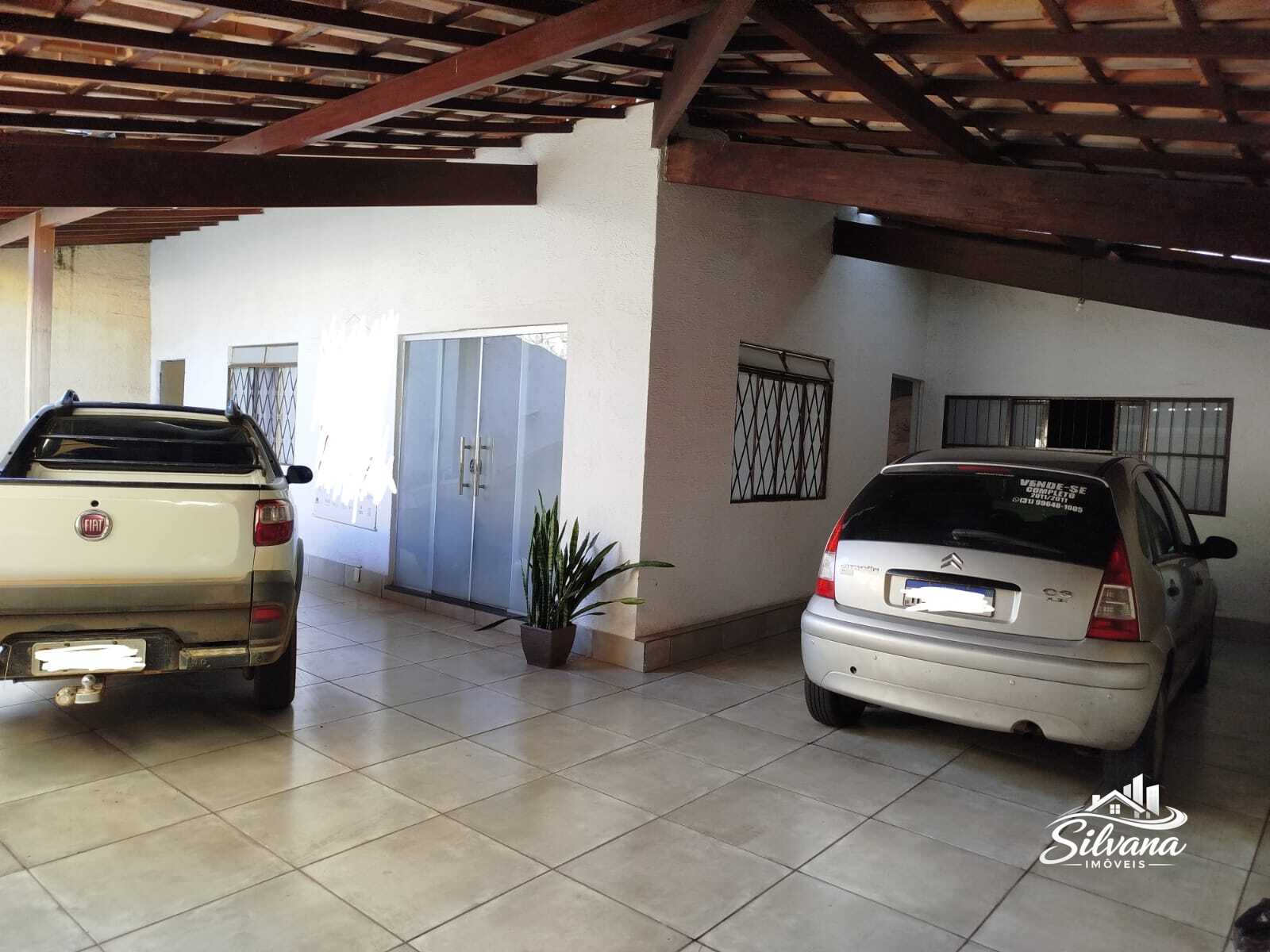 Excelente Casa no Bairro das Indústrias – Ideal para Família Grande